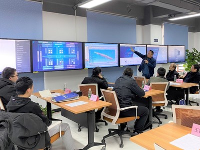 信息技術(shù)研發(fā)新突破 智能系統(tǒng)助力產(chǎn)業(yè)升級